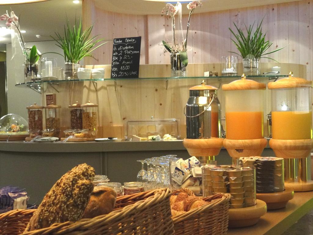 Herisau Swiss Quality Hotel Екстериор снимка